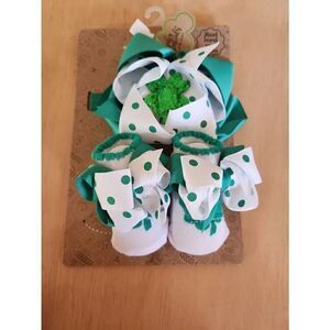 Saint Patrick's Day baby girl headband and socks 0-6 months